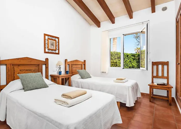 Maria Bosch By Villa Cala'N Bosch (Menorca)