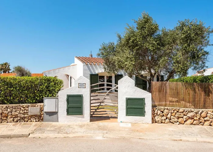 Maria Bosch By Villa Cala'N Bosch (Menorca)